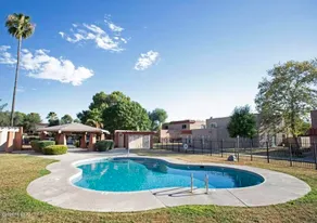Pet Friendly Getaway with 2 Pools - Image 2