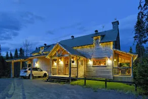 Bigfoot – XXL Chalet, Spa, BBQ & Terrace - Image 3