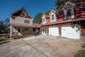 3 bedroom home 10min DTown Gainesville 11 BEDS - Image 2