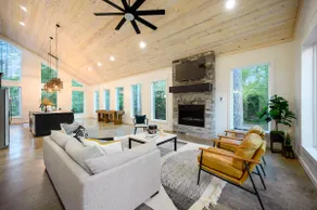 Modern Luxury Upscale Cabin-Two Knights - Image 5