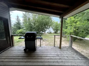 Beachfront and boat rentals - Image 5