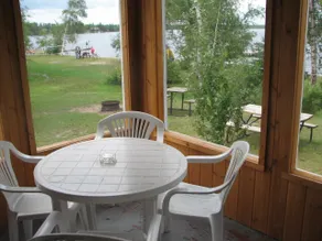 Beachfront and boat rentals - Image 4