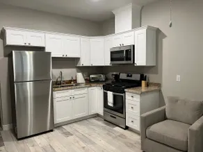 COZY Downtown studio! - Image 2