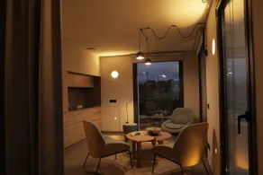 Apartment with a large terrace and ocean views - Image 4