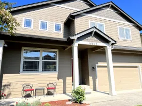 Family-friendly 4 bedroom home with hot tub. - Image 4