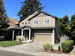 Family-friendly 4 bedroom home with hot tub. - Image 5