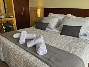 405. Excellent Space in Tower Pinhais Condominium! - Image 2