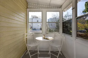 Stylish 3-Bdrm Home Near Airport, Stadiums & City - Image 2