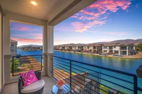 Lakefront Luxury Villa 4 bedroom+loft with Pool - Image 4