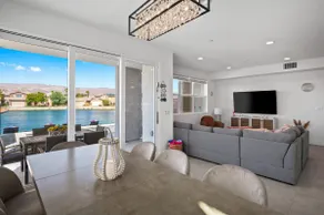 Lakefront Luxury Villa 4 bedroom+loft with Pool - Image 5