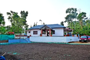 CoffeeCrown Homestay - 1KM to Waterfalls - Image 2