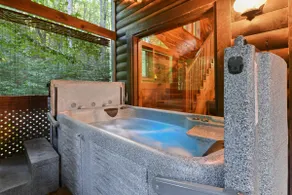 Cozy Couples Cabin! Hot Tub! Romantic! - Image 4