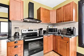 Walkable To Murals - Sleeps 6 - Dog-Friendly - Image 4