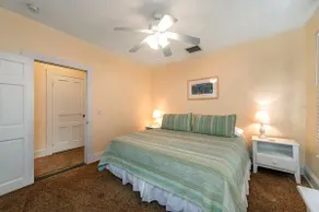 1915 Cross House in Historic Downtown Mount Dora - Image 3