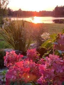 The Refuge ~ Waterfront Retreat - Image 5