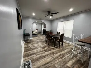 Bella House. 2 bd/2 ba. Fenced. Near downtown. - Image 4