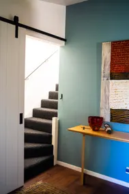 Art filled unique retreat - Image 2