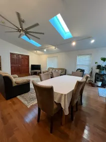 Cheerful 1-bedroom home in quiet neighborhood - Image 2