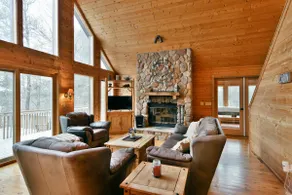 Beautiful Cedar Chalet Lake Cabin on Middle Lake!!! - Image 5