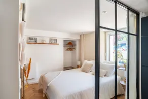 Independent, peaceful cocoon in the heart of the village - sleeps 4 - Image 4