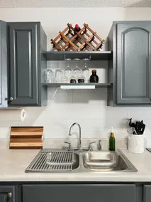 Cozy Guest Home- Pet friendly - Image 2