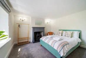 5 star beautiful 5 bedroom farmhouse hot-tub - Image 2