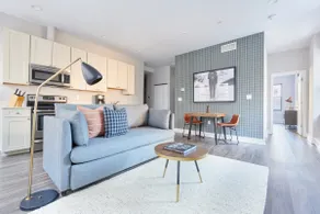 Bright FIDI 1br | Centrally Located - Image 2