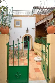 Sophias House - Image 3