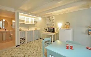 Sophias House - Image 5