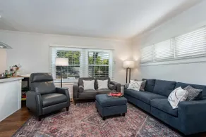 Beautiful updated family home in Oakwood - Image 4