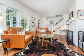 Beautiful updated family home in Oakwood - Image 2