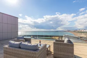 VIP | Seaview Penthouse | Hot Tub (+£125) | Modern - Image 2