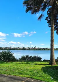 2 bedroom, dog friendly home away from home - Image 3