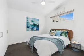 Perfectly positioned in the Heart of Town! - Image 3