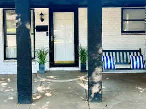 Texan | Family Friendly | Central |Fully Stocked - Image 5