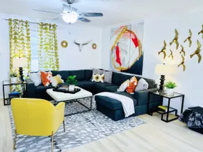 Texan | Family Friendly | Central |Fully Stocked - Image 2