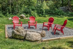 Red Roof Retreat - Image 4