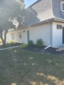 Peaceful 2 BR apartment-Centrally located - Image 3