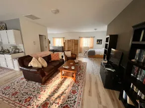 900 square foot Studio Loft in Fairhaven - Image 4