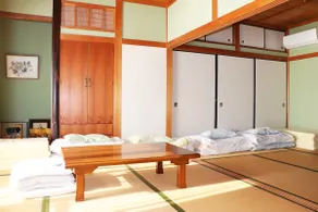 Limited to 1 group rental / 30 seconds on foot to the station / 1 minute on foot to the sea / 2 minutes by car to the natural monument ”Hashikuiiwa” / - Image 4