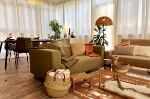 Cozy near Sea, Family friendly, Free parking & BBQ - Image 2