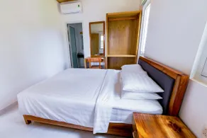 Spacious 2 BR Villa Kitchen &Balcony near Beach - Image 5
