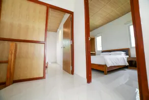 Spacious 2 BR Villa Kitchen &Balcony near Beach - Image 4