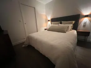 Lovely bed and breakfast near airport - Image 5
