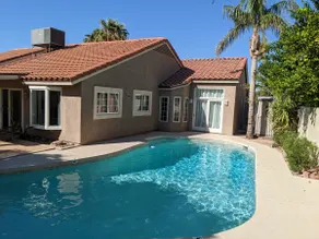Spacious Oasis Home W pool & 2 Masters! - Image 3