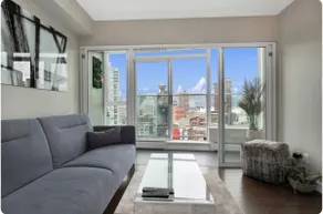 Modern condo for tourists/sport fans w/AC - Image 2