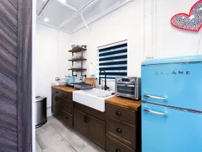 Stylish Studio in the Heart of Camp Verde - Image 3