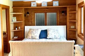 Private Lake Front Home in Suttons Bay - Image 5