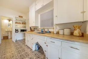 3 Blocks from U of A and 4th Ave, Cozy, 1 BR 1 BA - Image 3