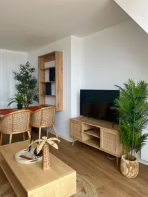 Beautiful ”Marée Haute” apartment * Sea-facing – Balcony - Image 3